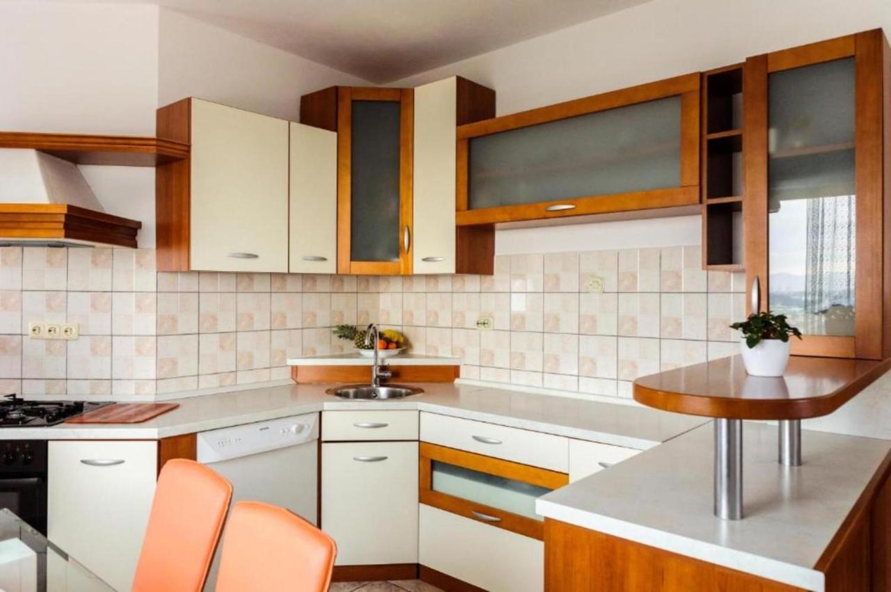 Apartamento Cartolina Di Mare Podstrana Exterior foto